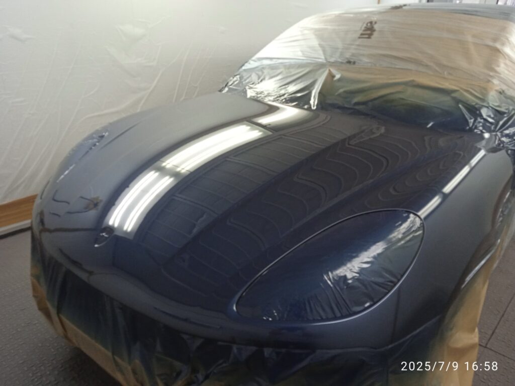 proceso de pintura para coche porsche 2